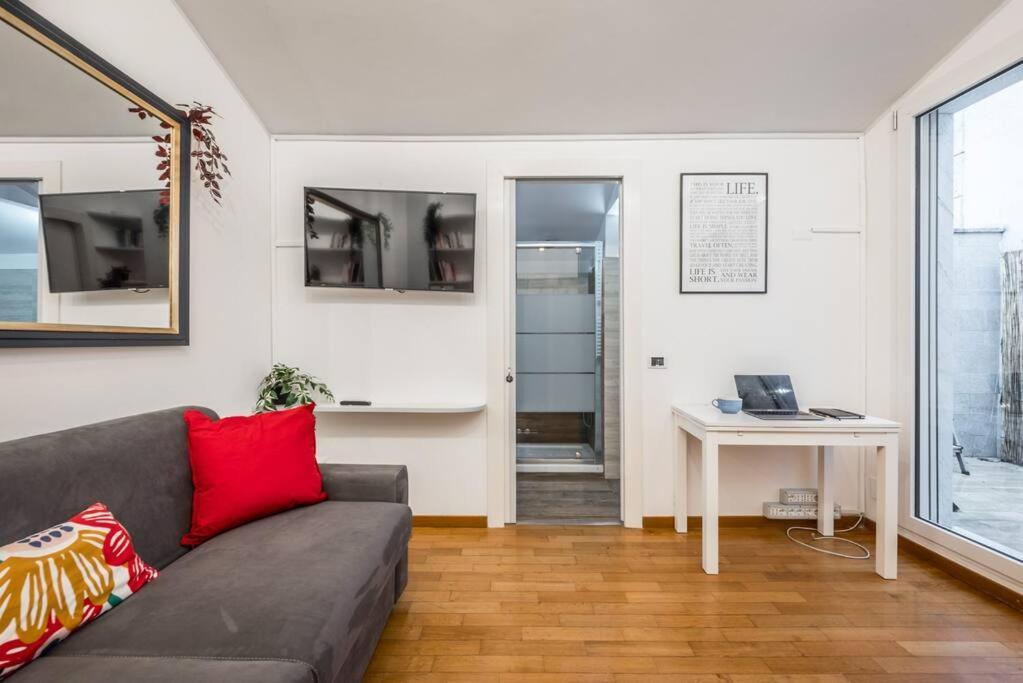 Duomo In 5 Minutes Cozy And Quiet Apartment Милано Екстериор снимка